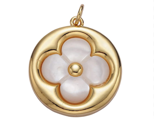Gold pearly white four leaf clover
